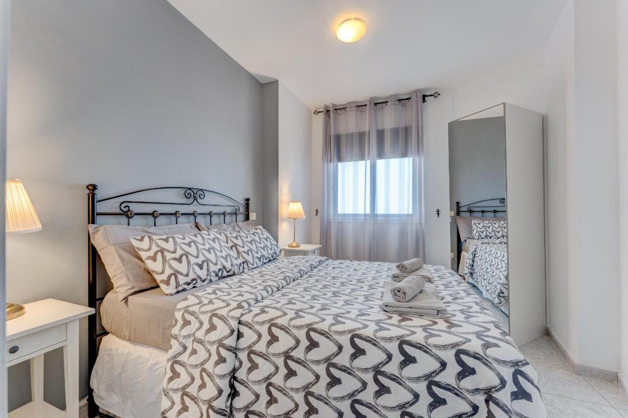 Апартаменты Incredible Sea & Mountain View Aircon Front Line Of Atlantic Ocean Пуэрто-де-Сантьяго Экстерьер фото