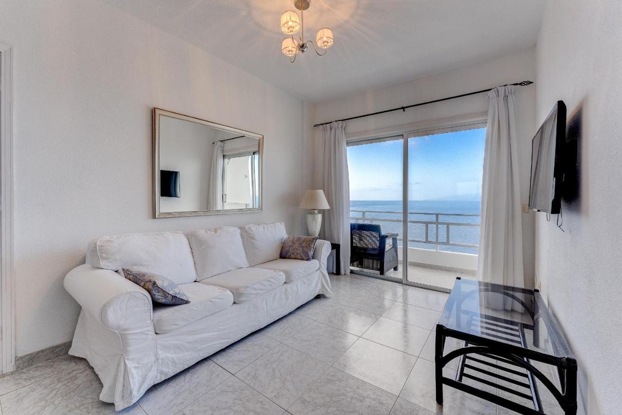 Апартаменты Incredible Sea & Mountain View Aircon Front Line Of Atlantic Ocean Пуэрто-де-Сантьяго Экстерьер фото