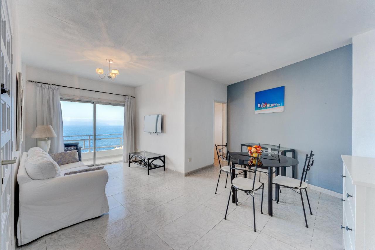 Апартаменты Incredible Sea & Mountain View Aircon Front Line Of Atlantic Ocean Пуэрто-де-Сантьяго Экстерьер фото